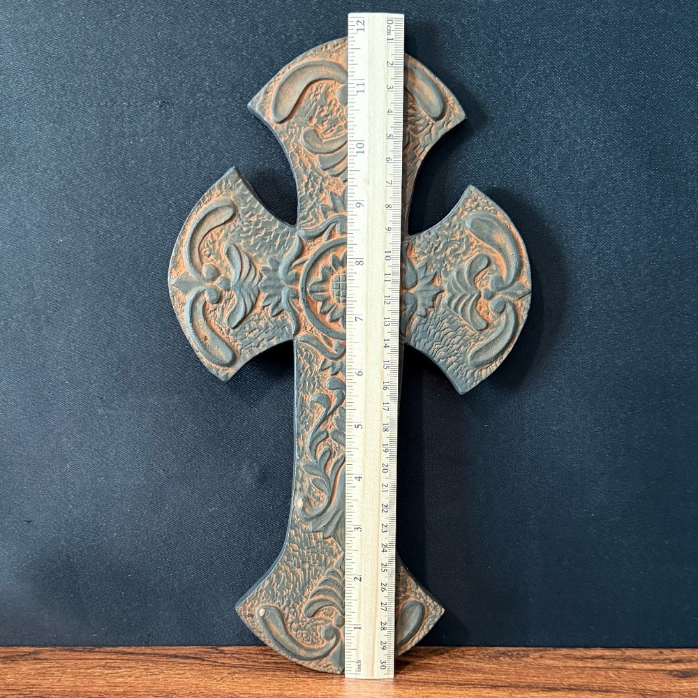 Crosses and Angel - Picture 6 of 16